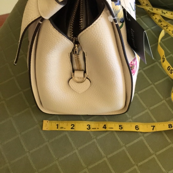 Kate spade beautiful and colorful bag new - Picture 7 of 17